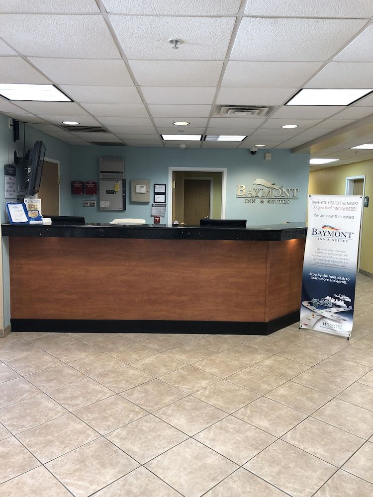 Baymont By Wyndham Jacksonville Extérieur photo